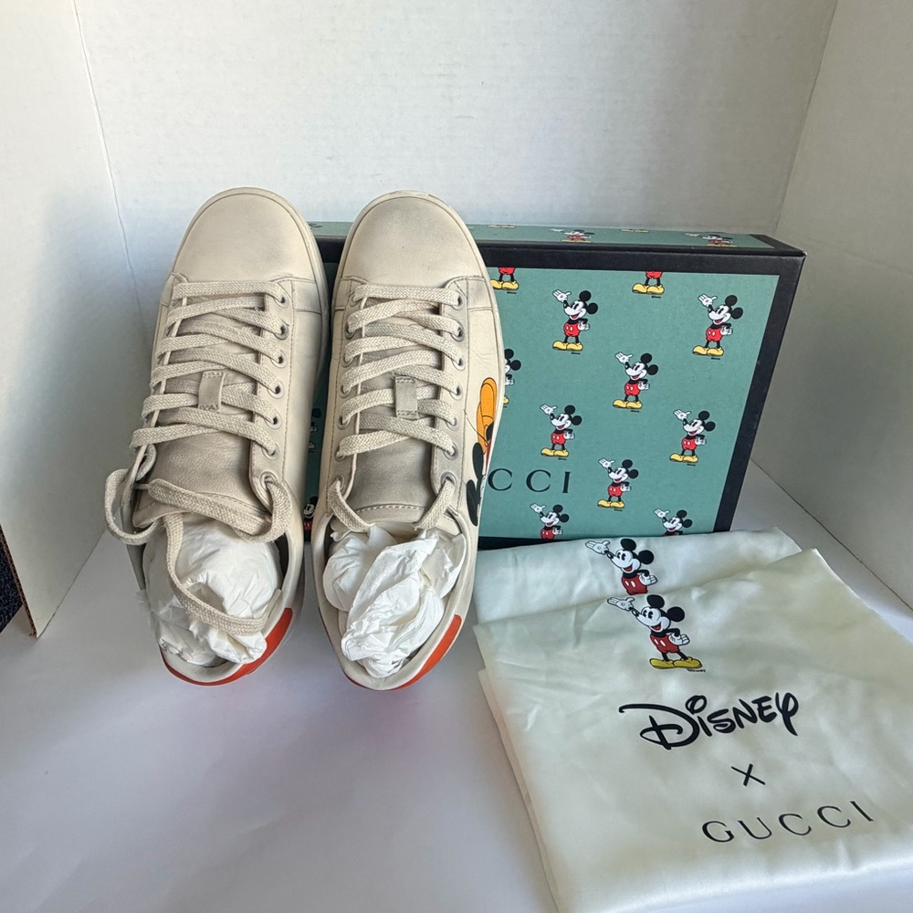 PRE - LOVED: Gucci Cream Leather Mickey Sneakers with Orange Heel - Picture 9 of 13